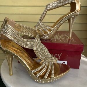Delicacy Elegant Gold Rhinestone Heels